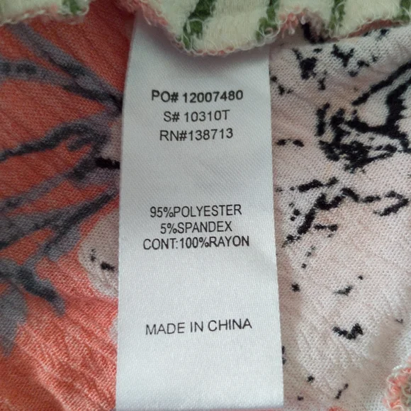 Doe & Rae Mixed Media Layered Top Size Small - Picture 4 of 8